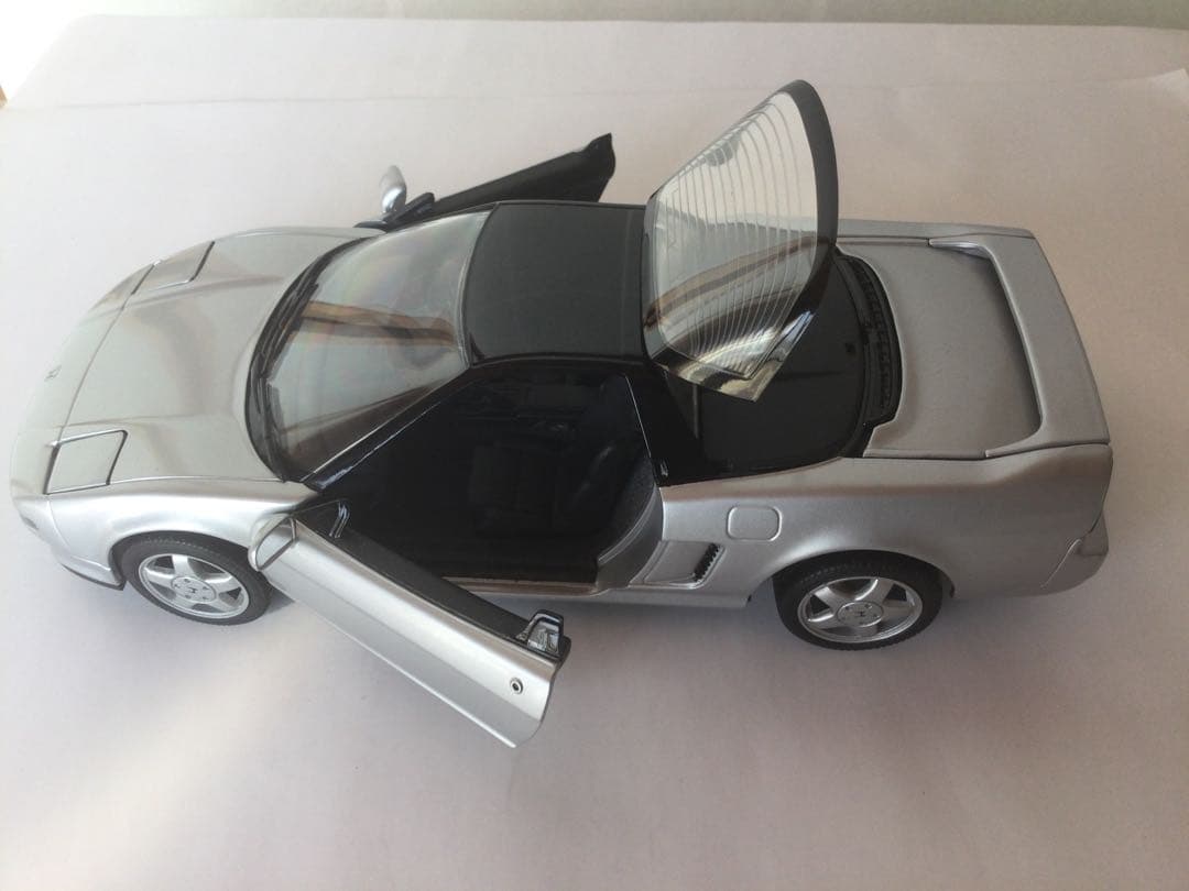京商　ホンダ　NSX ミニカー　シルバー　1/18