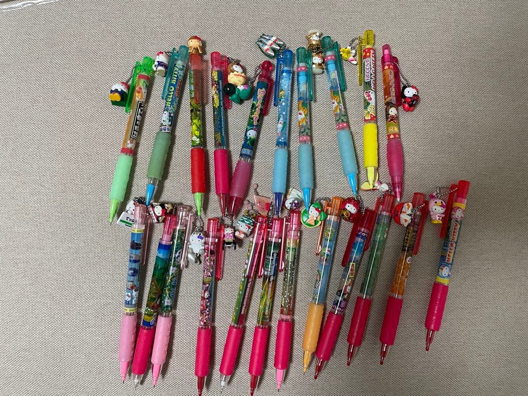 【レア】ご当地キティ　シャープペン　22本セット　チャーム　マスコット