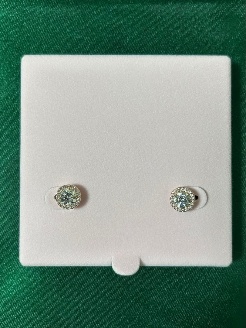 新品　スワロフスキー　スタッドピアス　両耳用　ローズゴールド