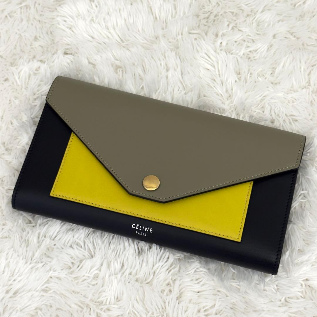 新品級✨CELINE セリーヌ トライフォールド 三つ折り 財布 ブラック