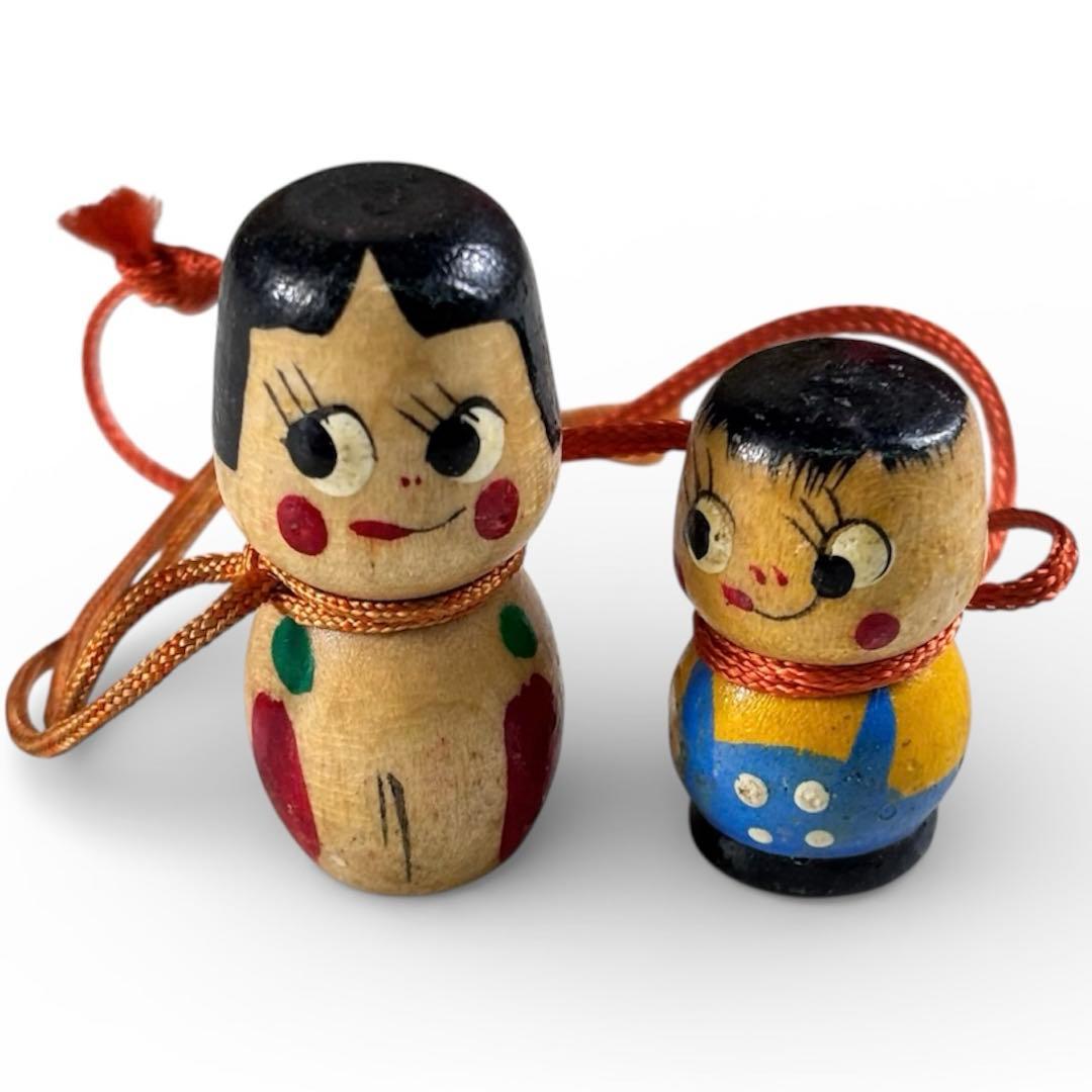 手*房様 希少　ペコちゃん　木製ミニこけし