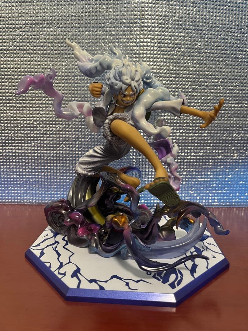 最終値下　ワンピース　ニカ　pop