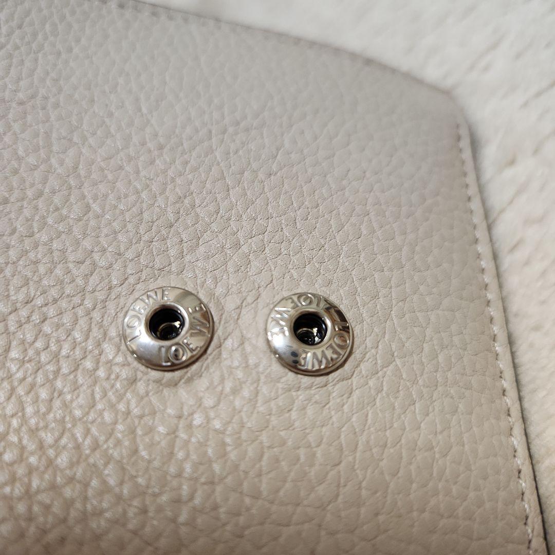 LOEWE アナグラム 二つ折り財布 ベージュ×ピンク コンパクトウォレット