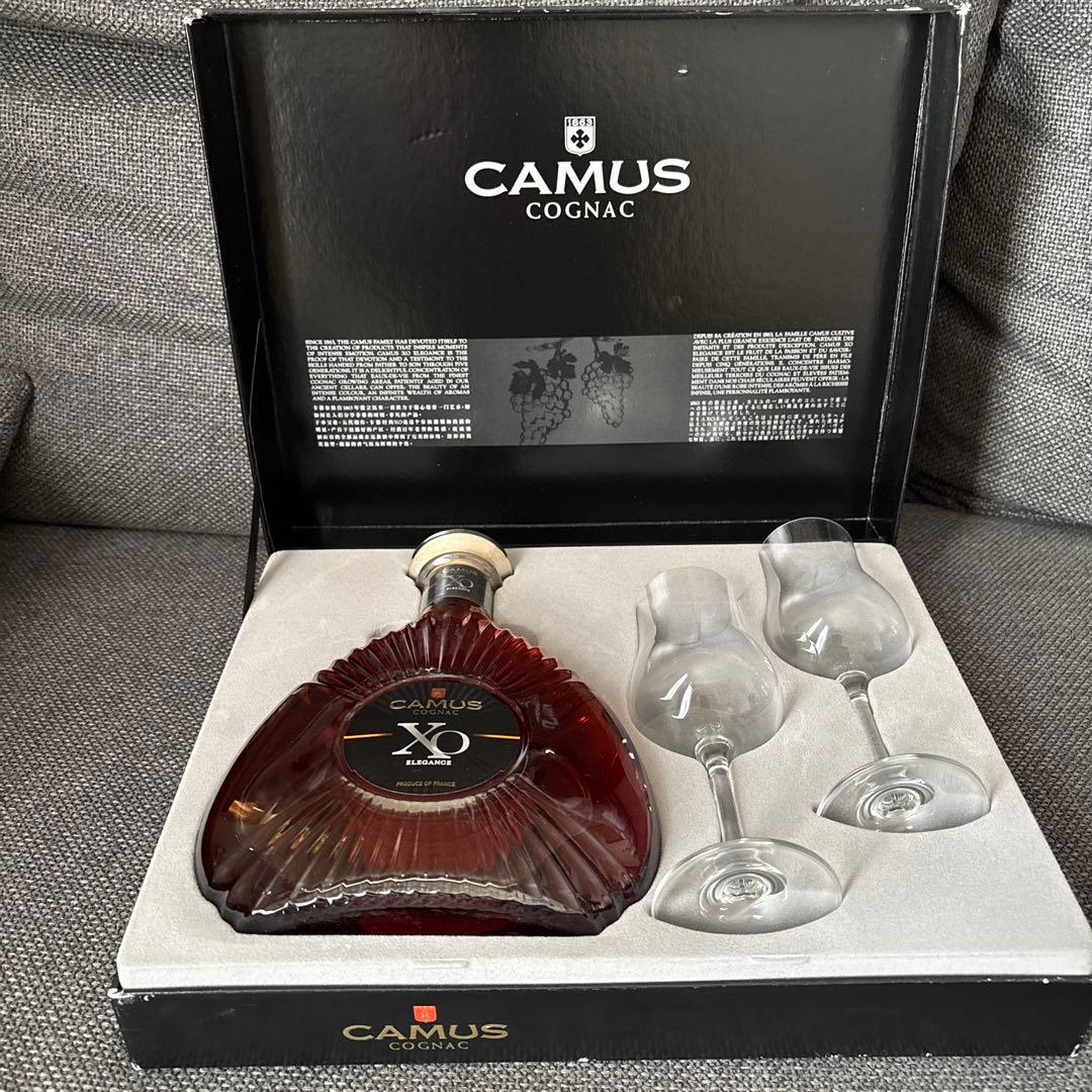 ◎CAMUS カミュコニャックXO エレガンス ブランデーグラス2個付き 箱入り