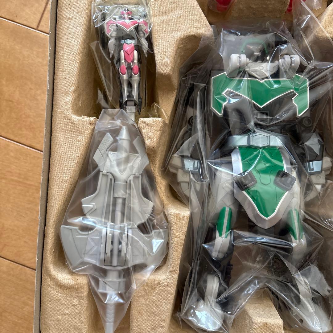 DX マジキング 魔法戦隊マジレンジャー フィギュア 戦隊ロボ