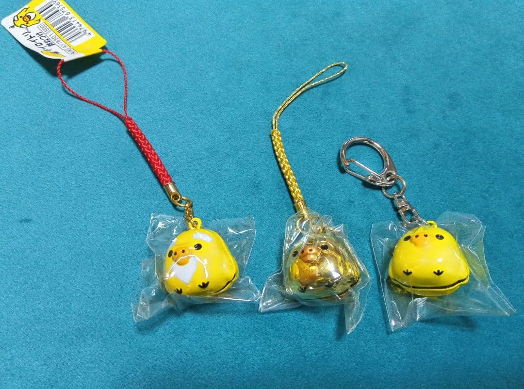 キイロイトリ ぬいぐるみ缶バッジ 鈴 ストラップ 他26点セット 匿名配送