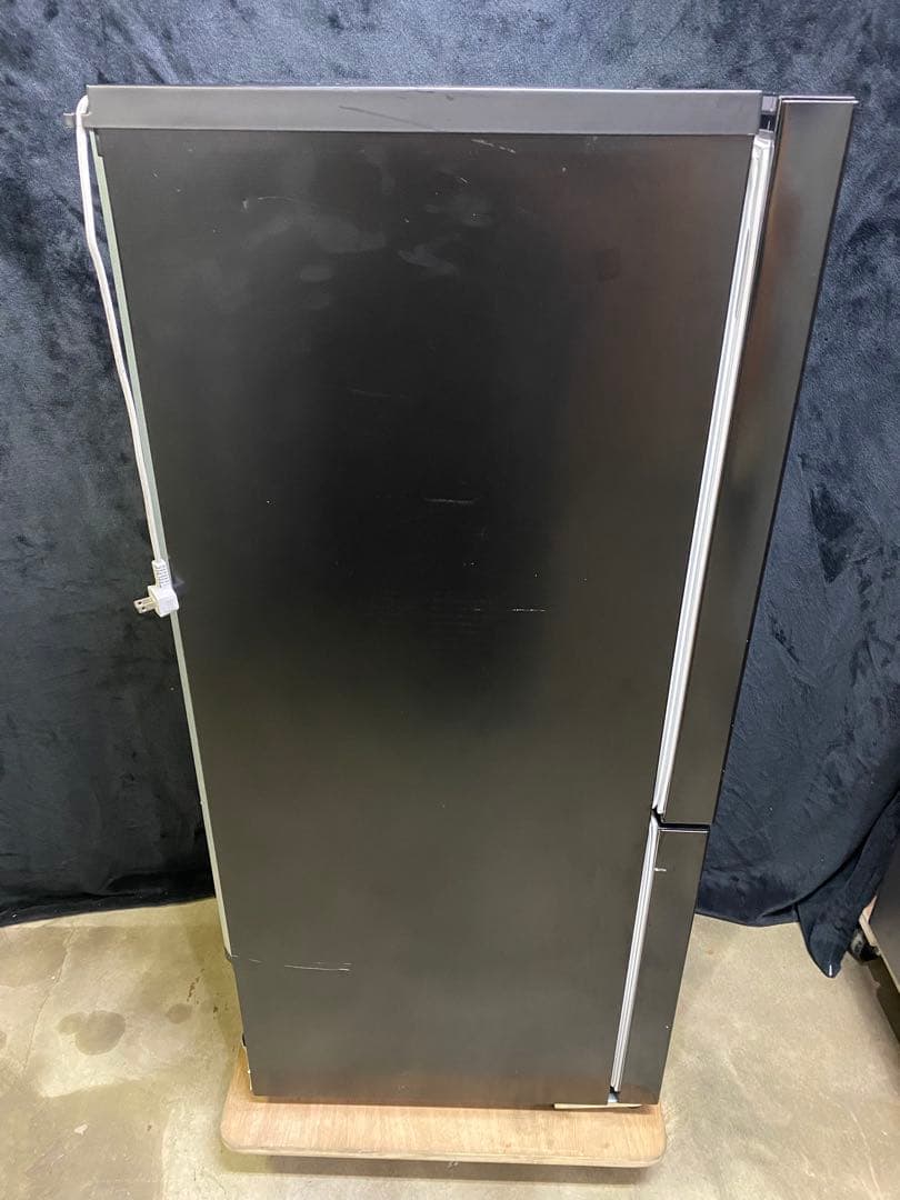 Hisense 2ドア冷凍冷蔵庫150L 2019年製HR-D15CB