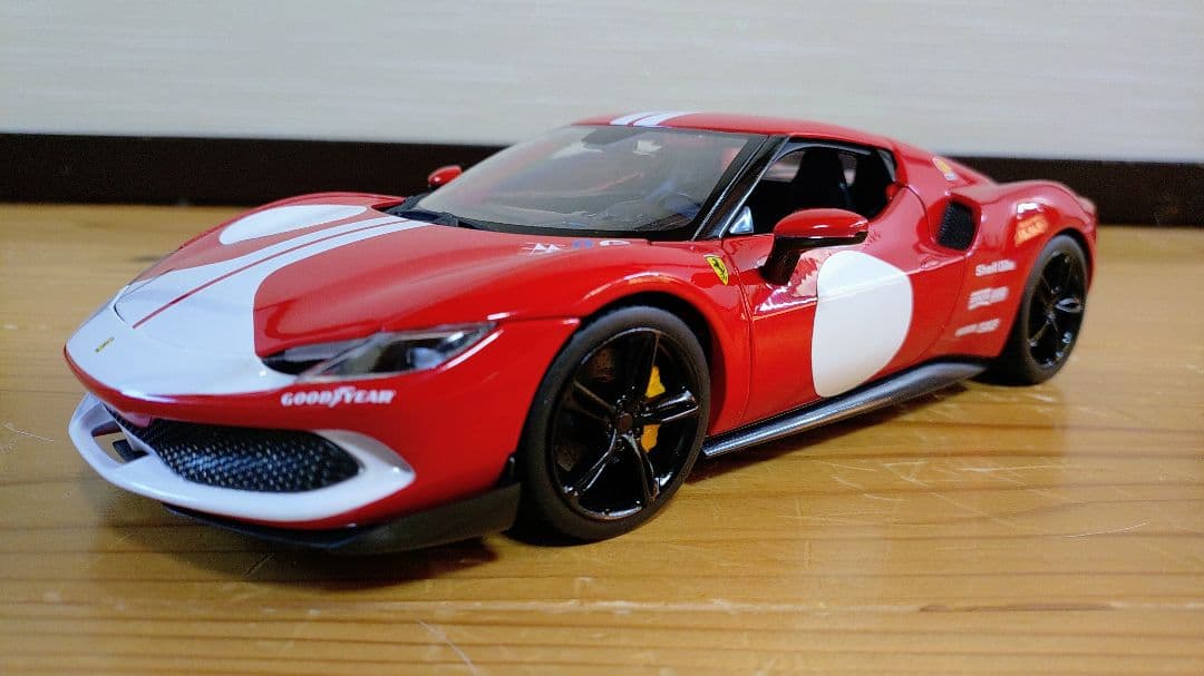 1/18　カスタム　ブラーゴ　フェラーリ　296GTBアセットフィオラノ　箱付