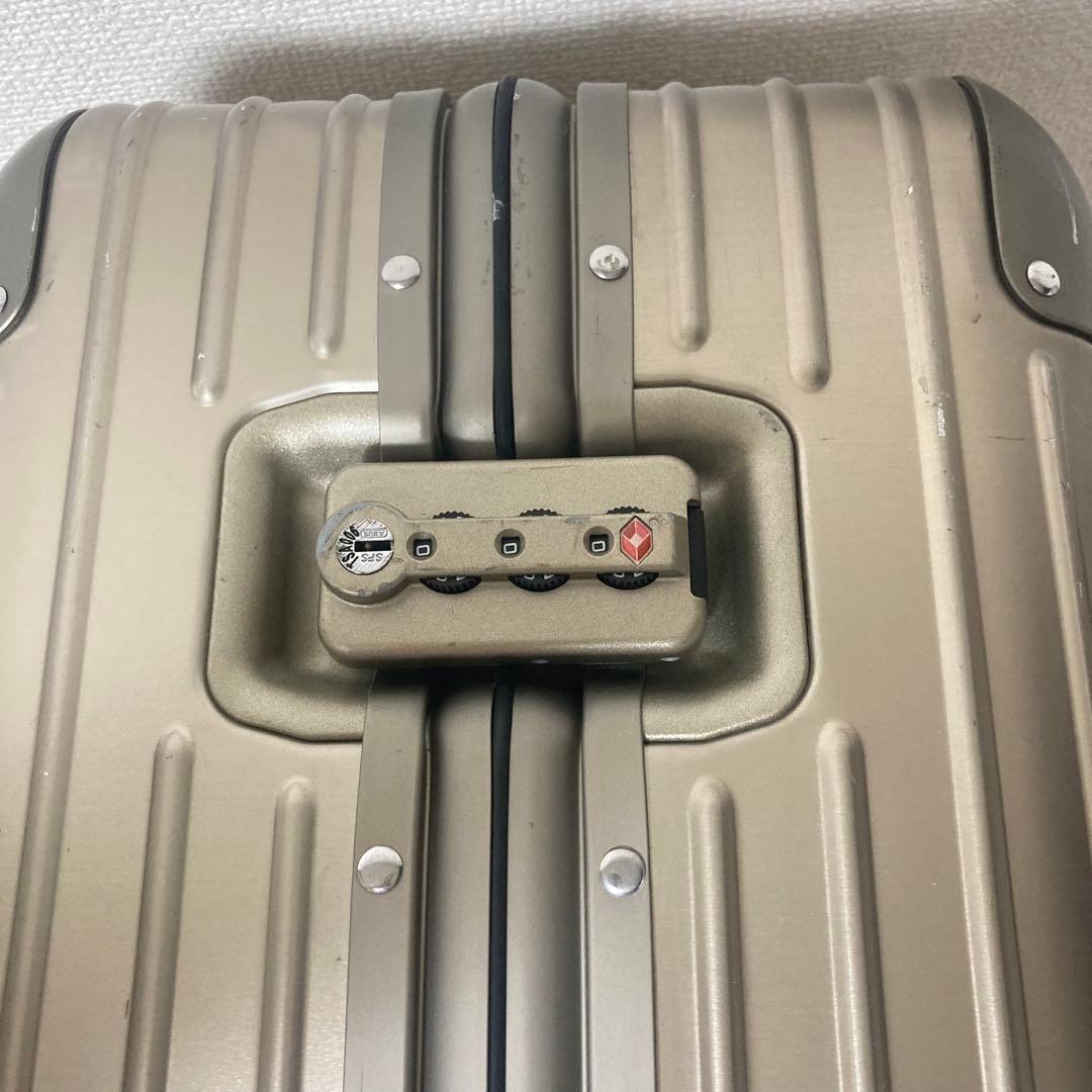 廃盤 リモワ トパーズ チタニウム 98L ゴールド