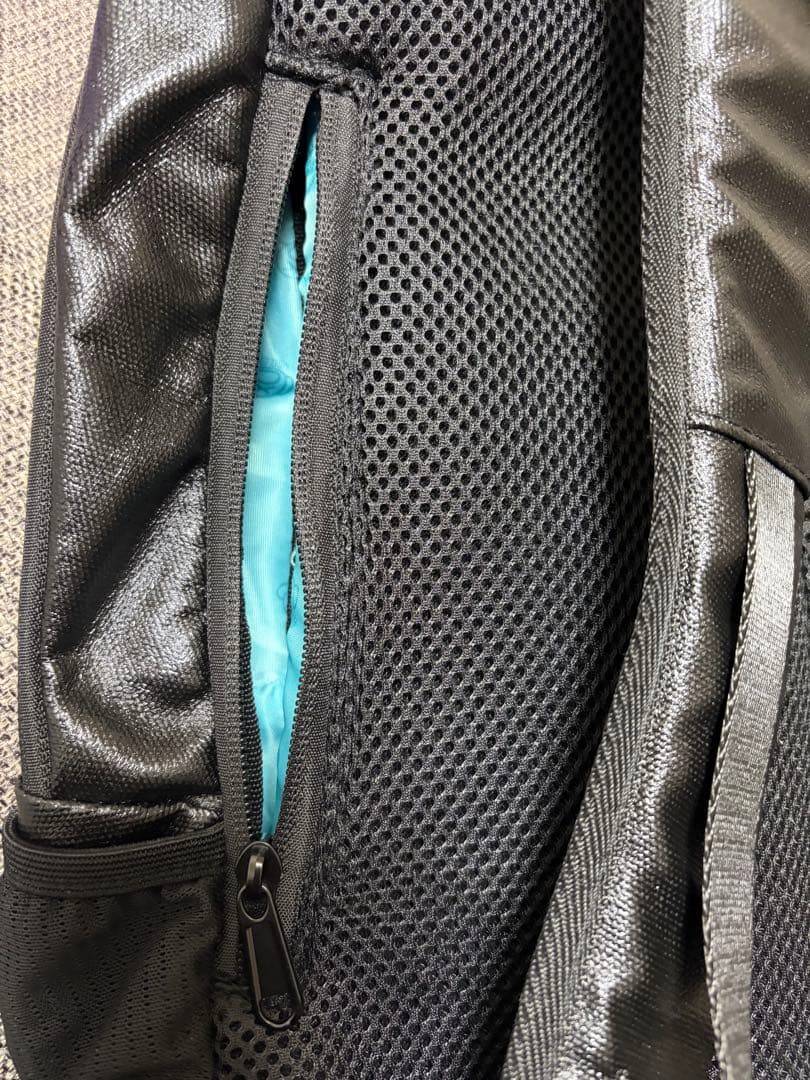 ピエール中野×LISTLESS リュック　ピュック3