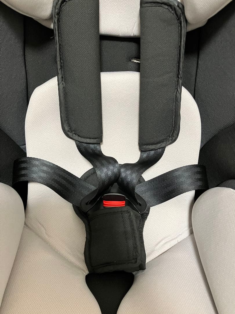 【美品】カトージ Joie ジョイー チャイルドシート チルト ブラック　送料込