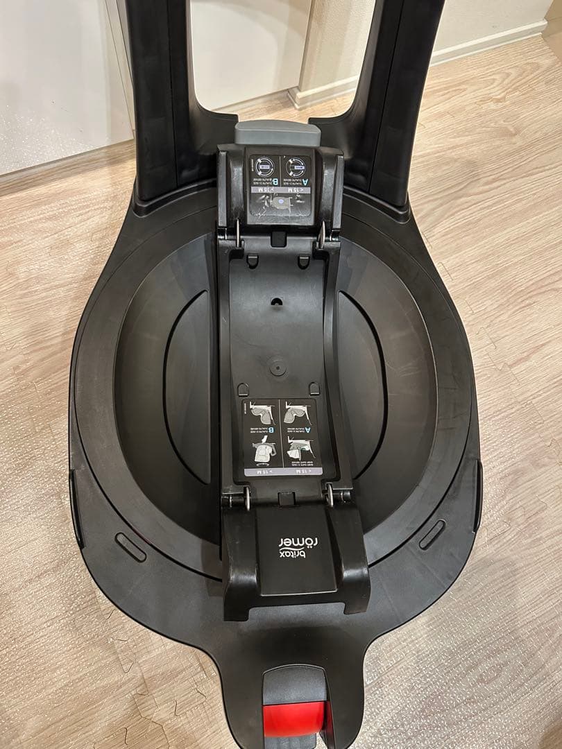 ブリタックス モジュラーベースシステム　チャイルドシート　2点組　＋ミラー