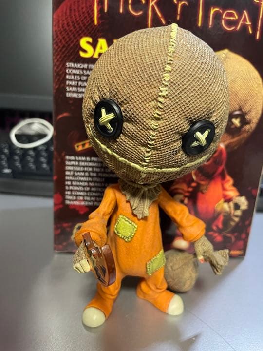 トリックオアトリート　SAM  海外製フィギュア　ブライアン　シンガー