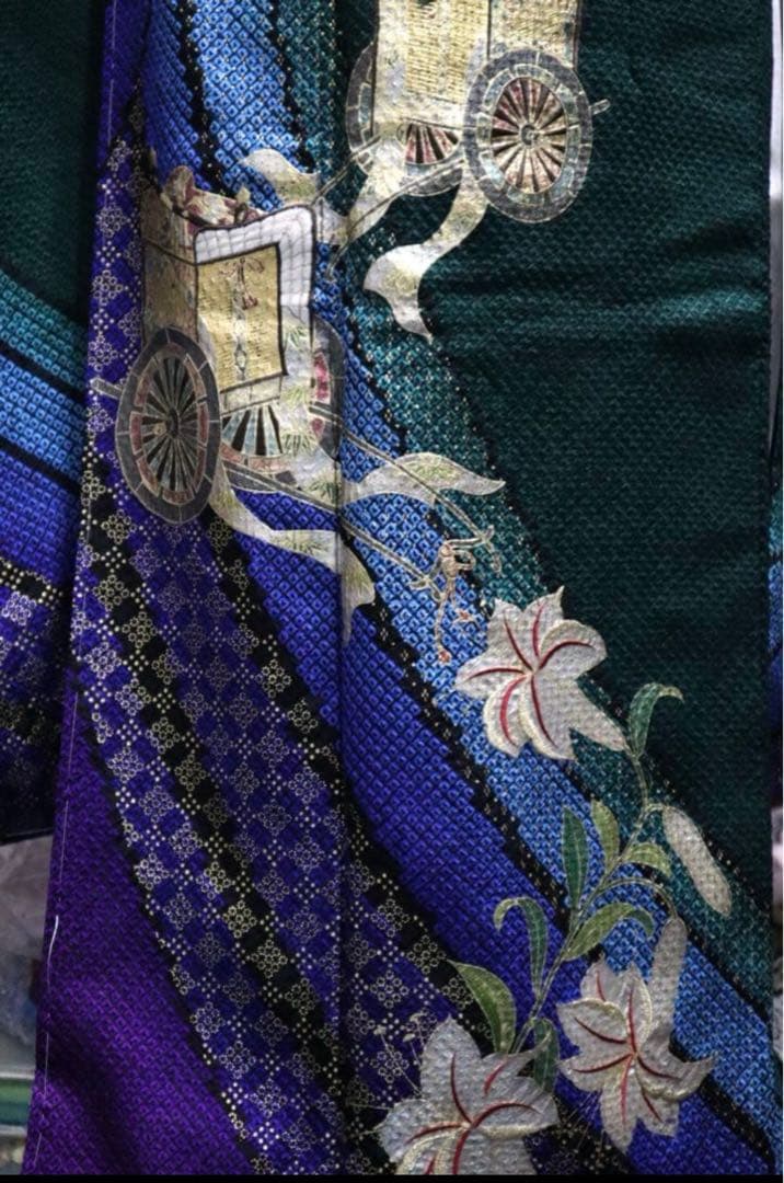 振袖フルセット✨振袖、帯、帯揚げ、帯締め、重ね襟とリボンの７点セット✨