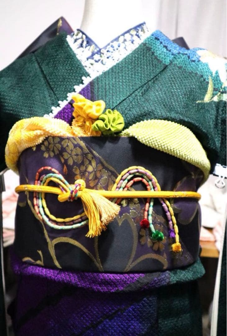 振袖フルセット✨振袖、帯、帯揚げ、帯締め、重ね襟とリボンの７点セット✨