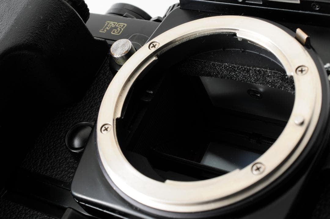 ニコン Nikon F3 アイレベルファインダー ＋ MD-4モータードライブ