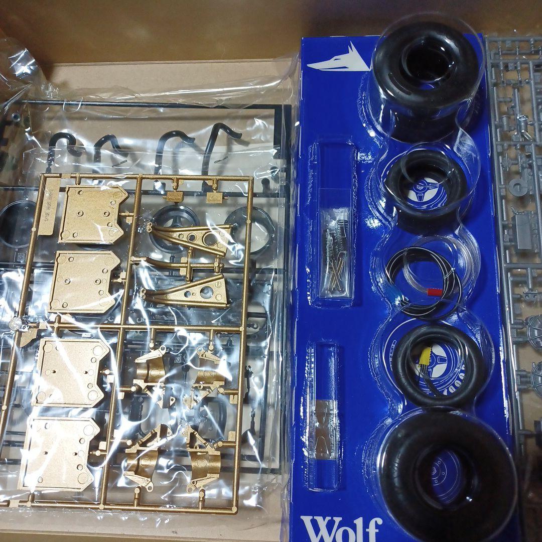 タミヤ　1/12 プラモデル　ウルフWR-1 フォードF1 FORD