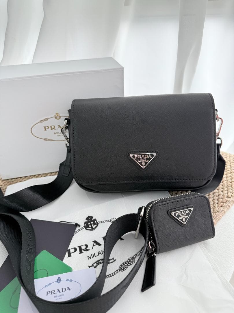 早い者勝ち！ ショルダーバッグ ブラック