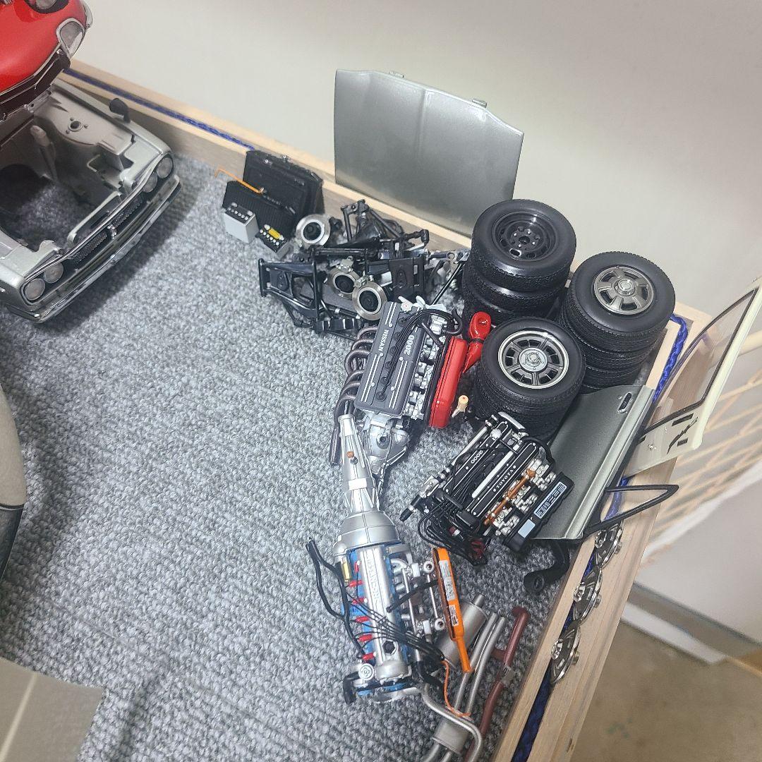 1/18ミニカー解体ジオラマ