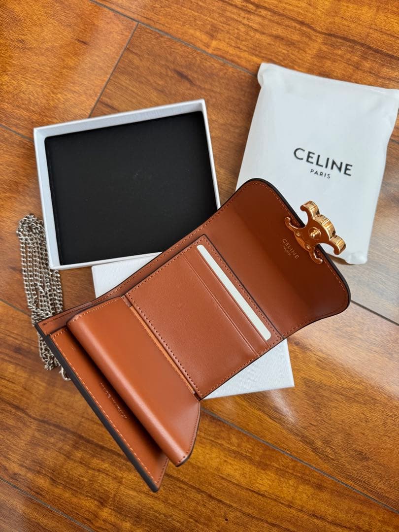 CELINE 三つ折り財布 ダークブラウン チェーン付き