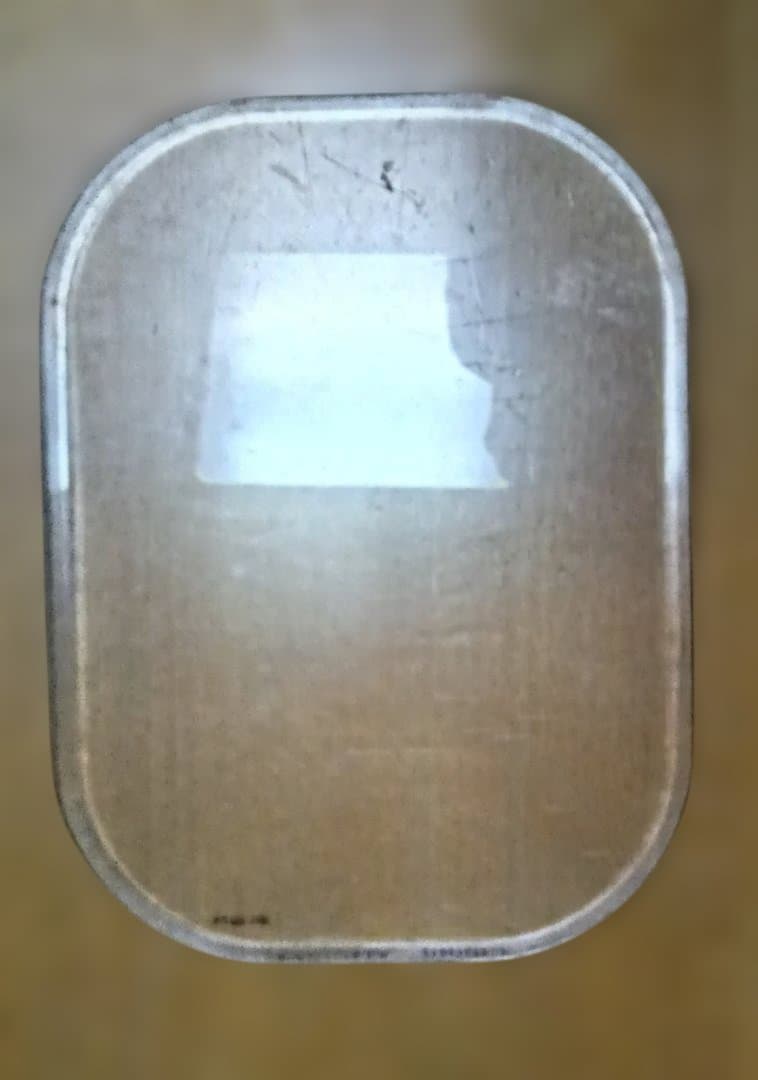 航空機部品　ボーイング747？窓