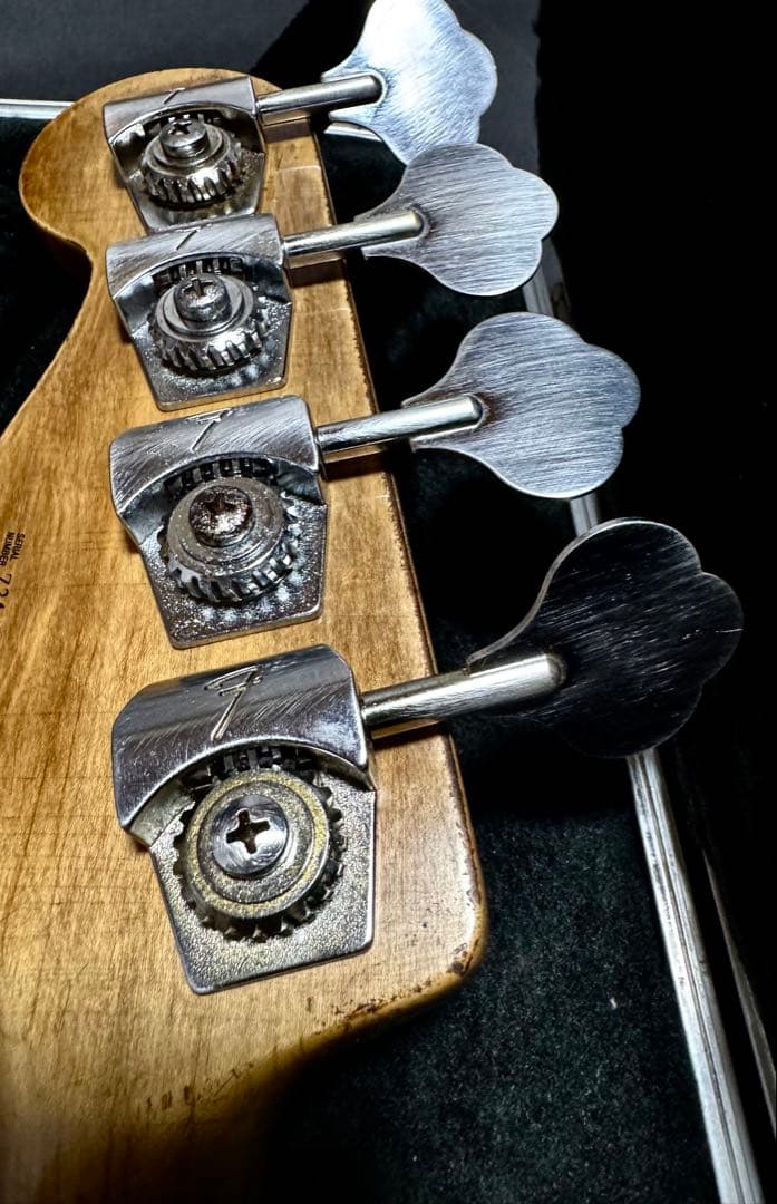 ベース Fender USA American Jazz Bass nitro