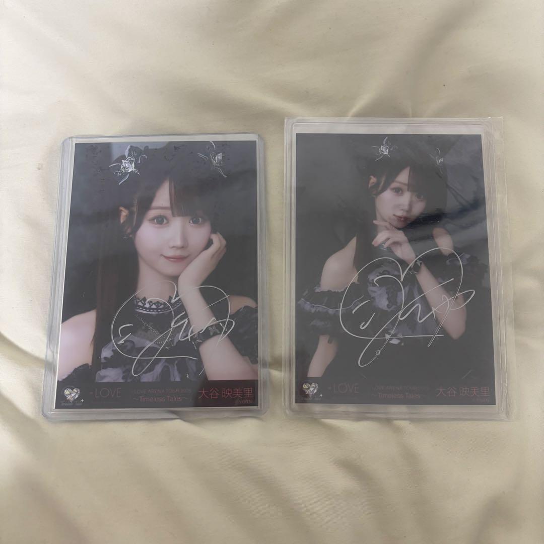 ゆ*は様 大谷映美里 生写真 サイン入り 黒衣装