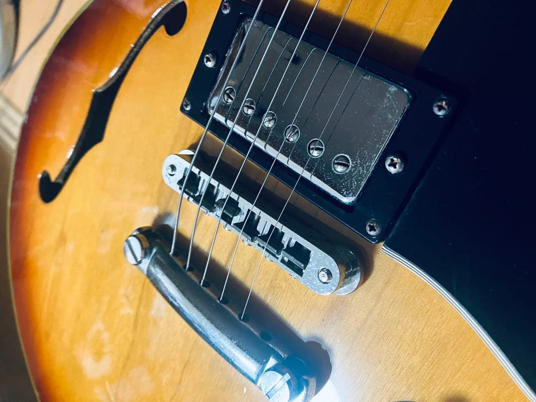 es 335タイプ　セミアコ　ギブソン系ギター