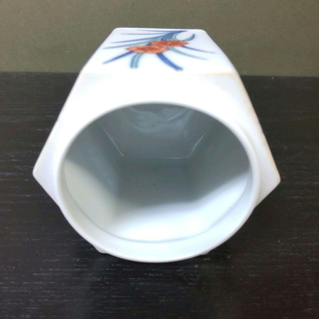 （980）★有田焼無形文化財★十二代 今泉今右衛門★ 錦赤絵六角蓋物★破魔オマケ