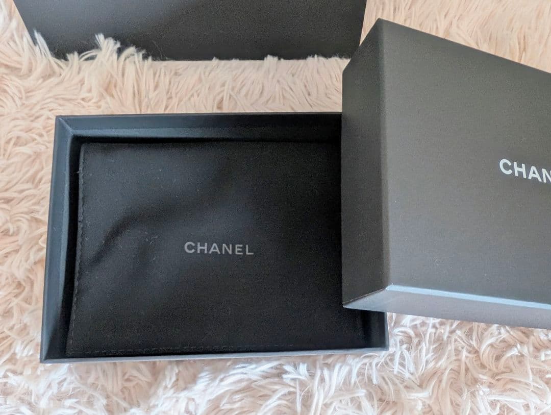 ちっとCHANEL シャネル ボーイシャネル 三つ折り財布 コンパクト