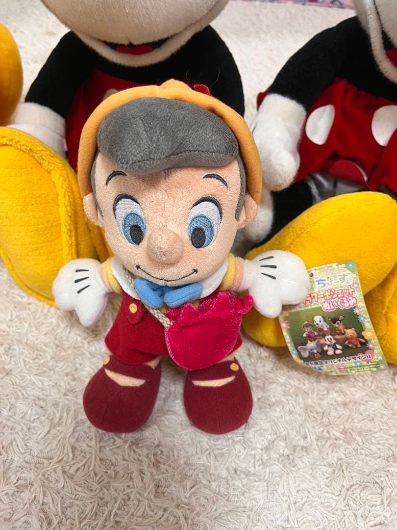 ディズニー ぬいぐるみ マスコット ディズニーランド　ディズニーシー　プライズ