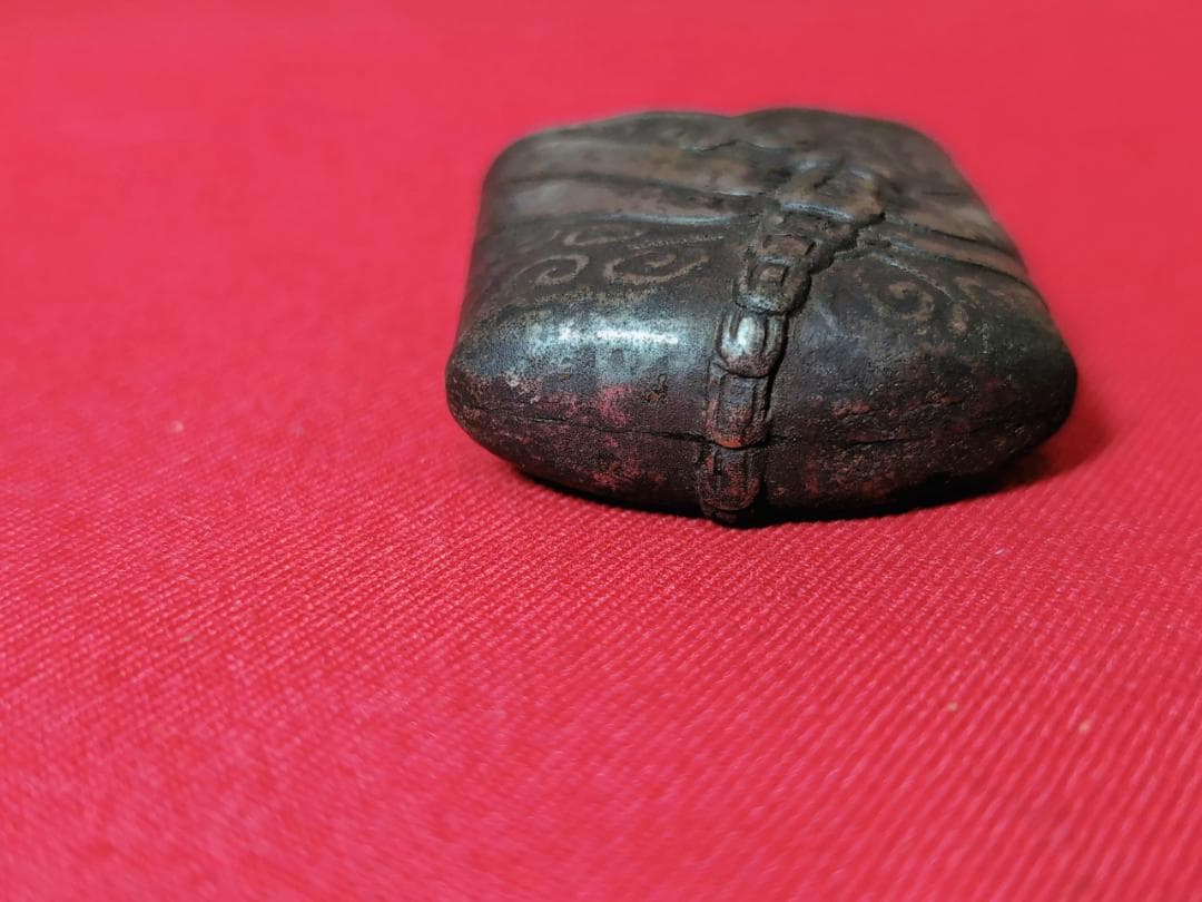 蝶に蜻蛉図 鐺金具 柄頭 鉄銀色絵 無銘 日本刀 刀装具 骨董 古美術 江戸期