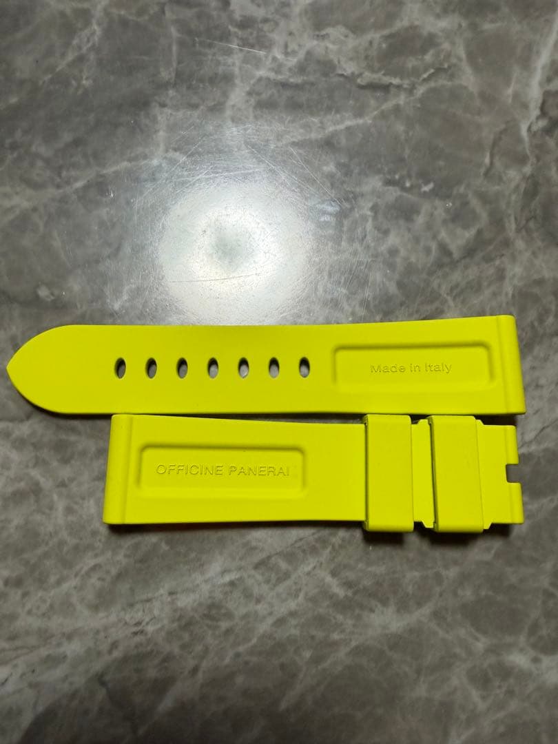 PANERAI OFFICINE イエロー ラバーベルト