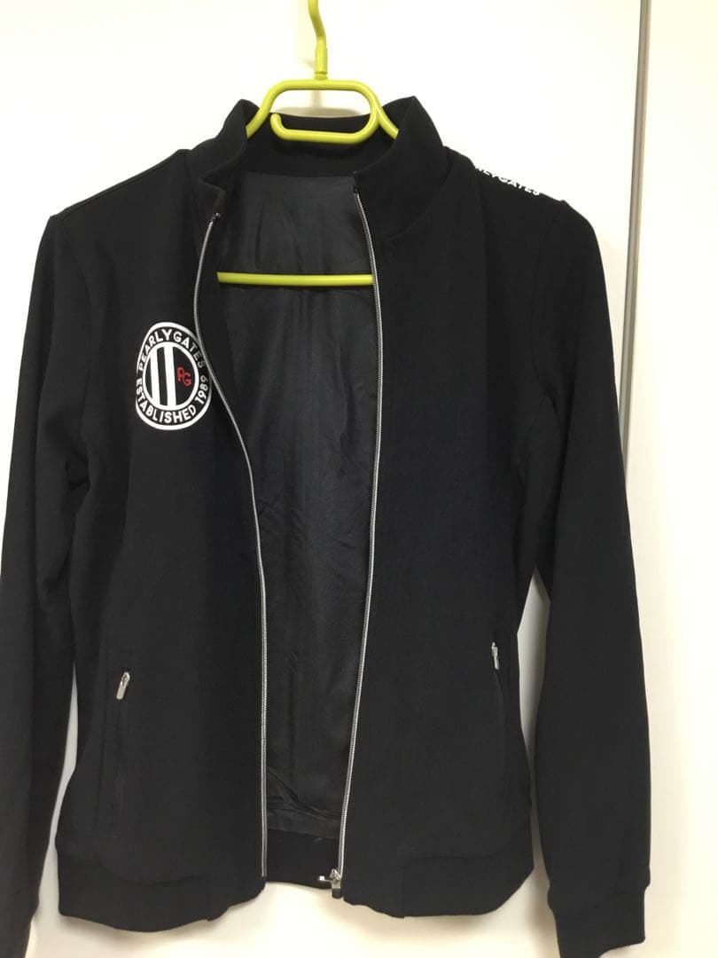 PEARLY GATES 黒 ジップアップジャケット