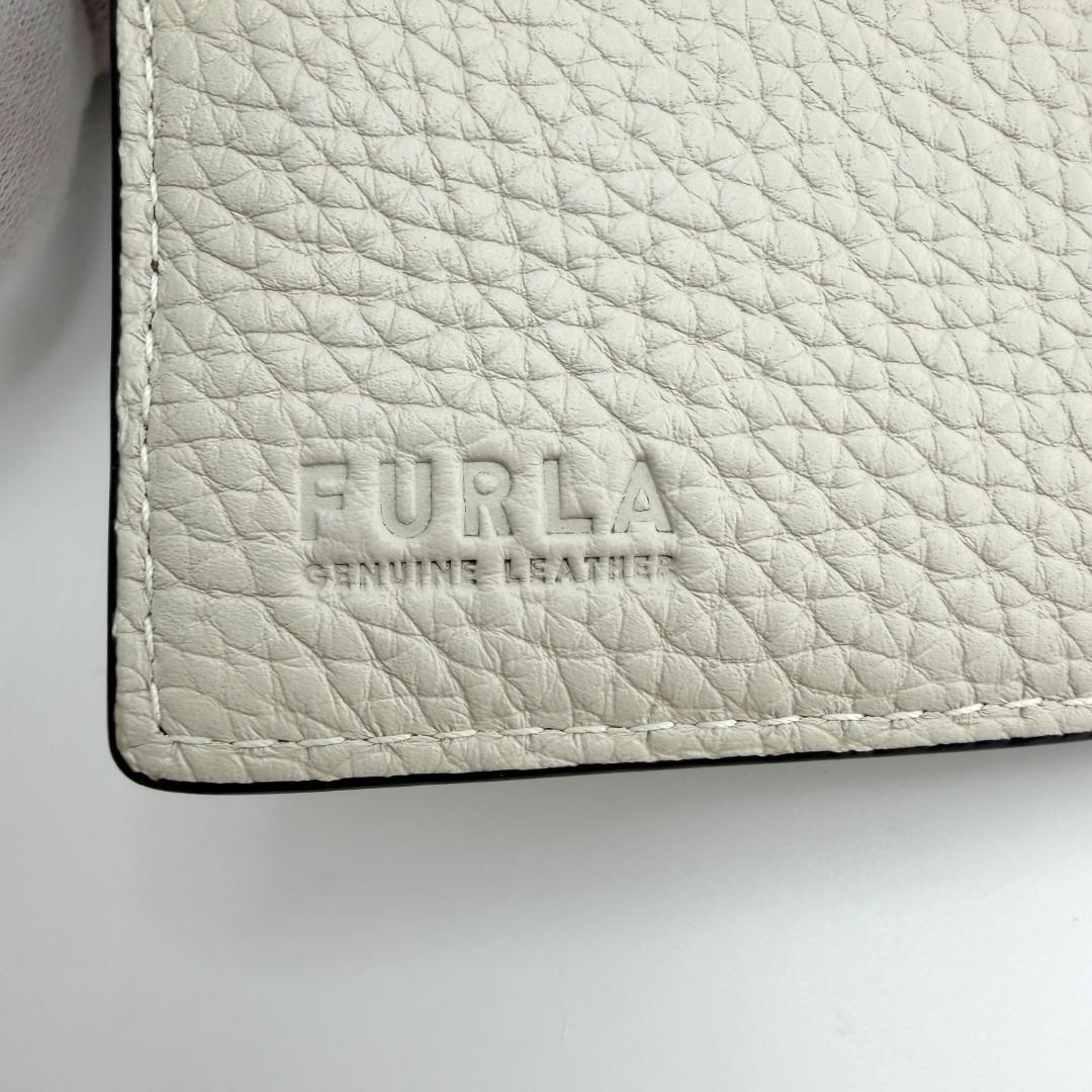 ✨美品✨ FURLA フルラ ダフネ 二つ折り 財布 コンパクト ウォレット