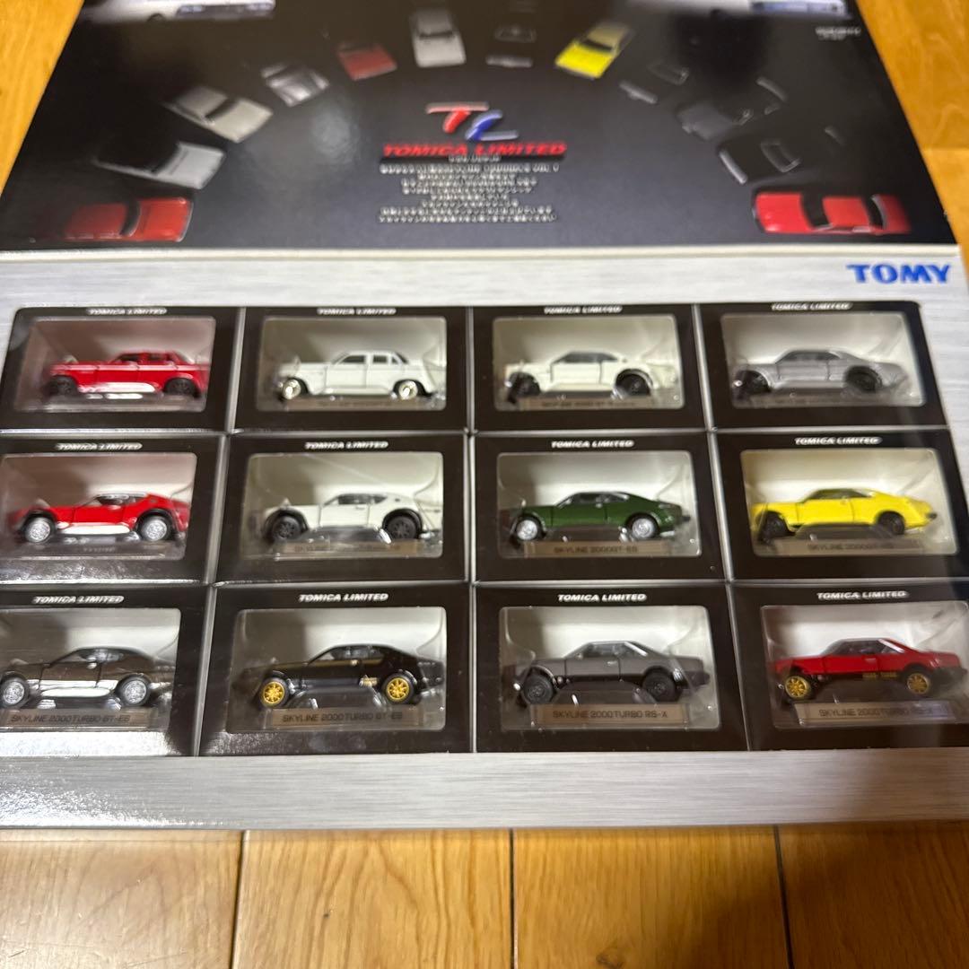 ミニカー TOMICA NISSAN SKYLINE 12 MODELS VOL.1