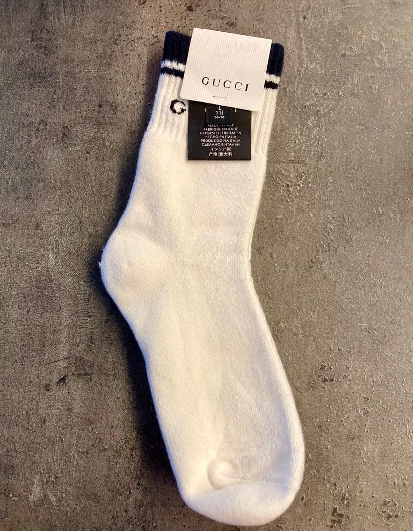 【新品未使用】GUCCI グッチ　ラインロゴソックス 靴下　ボーダー　L