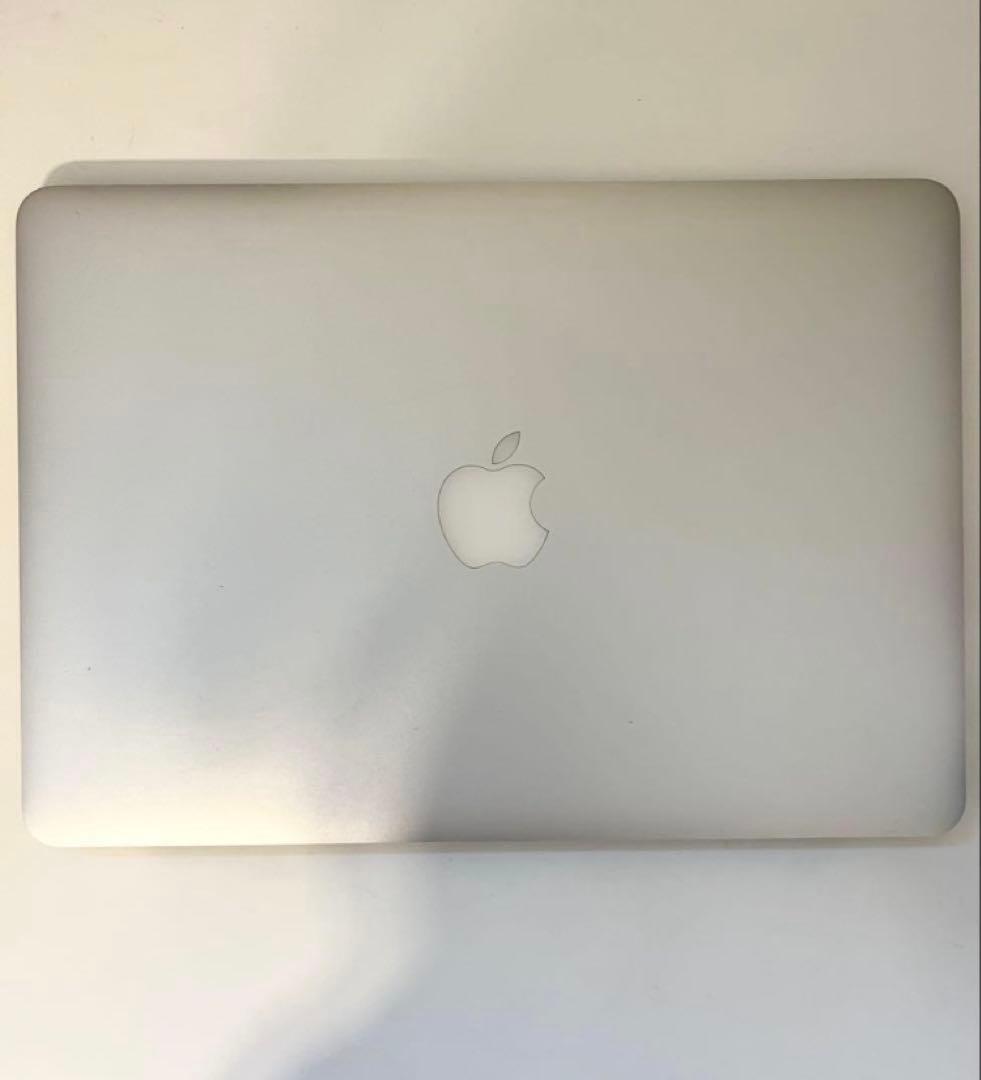 Apple MacBook Air シルバー201713インチ8GB128GB