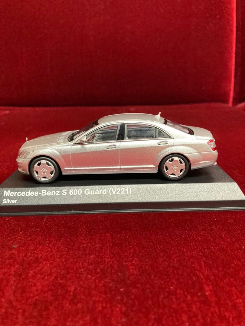 京商1/43ベンツS600