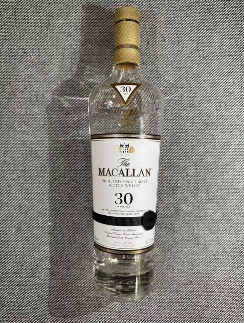 マッカラン30年 2021 空瓶 空き瓶 袋・木箱付き　希少