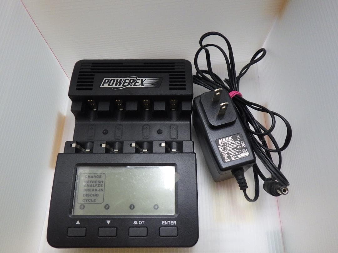 POWEREX MH-C9000充電器　アダプター付き