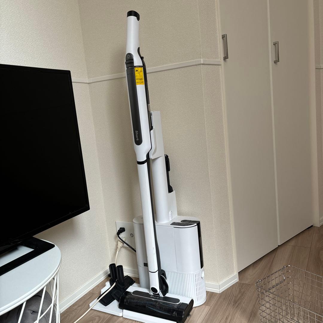 Shark / シャーク掃除機