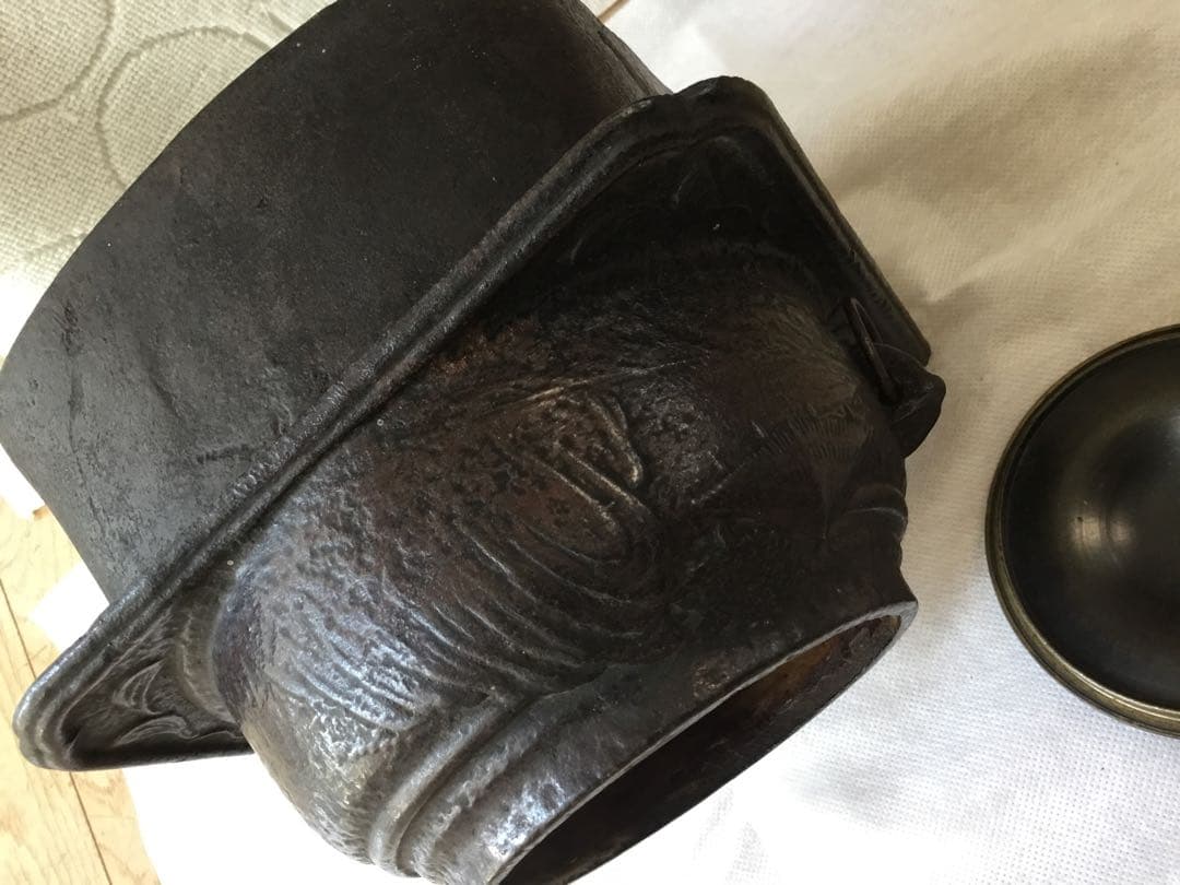 時代物　骨董　鉄瓶　茶釜　茶道具　茶器　真鍮蓋　美術品　レトロ　アンティーク