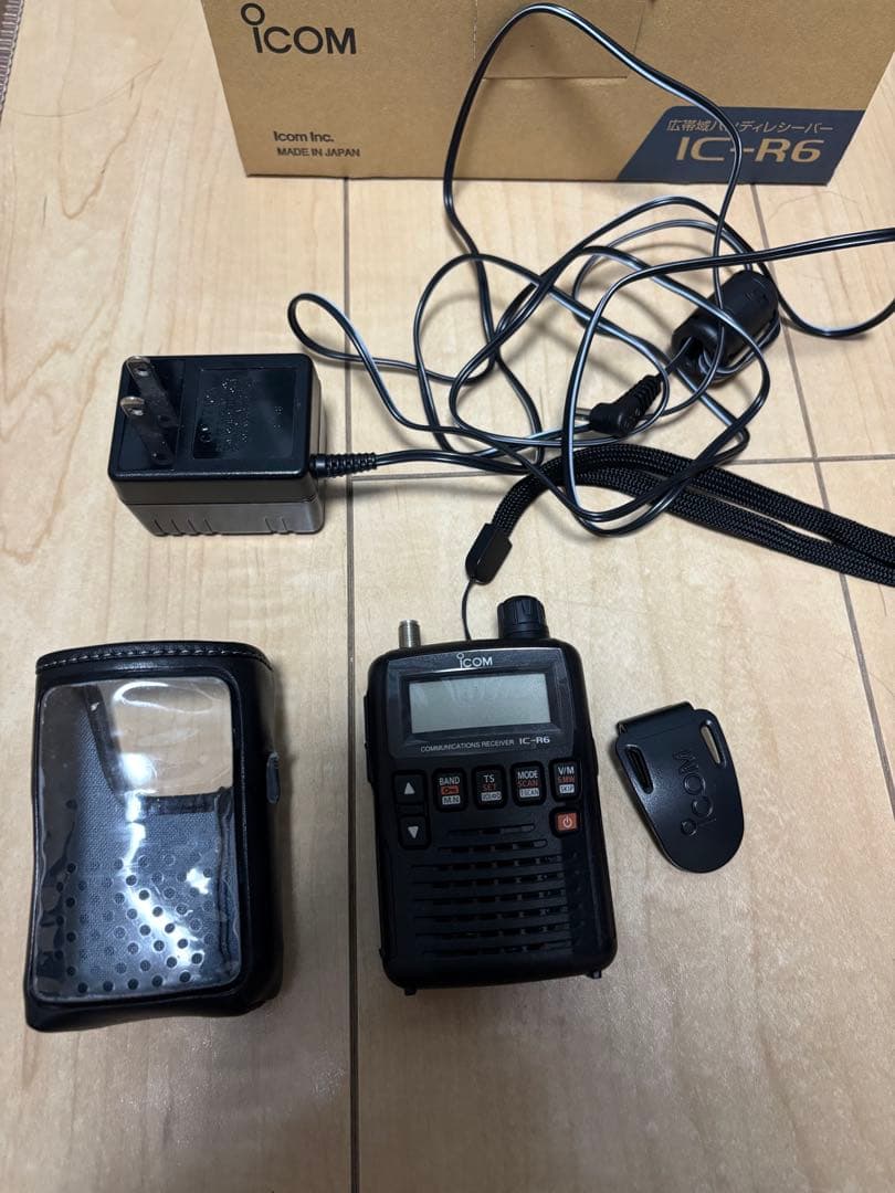 icom ハンディレシーバー IC-R6 アンテナ3本付き