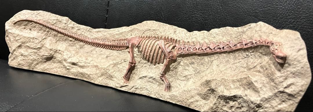 パタゴティタン　フィギュア　海洋堂