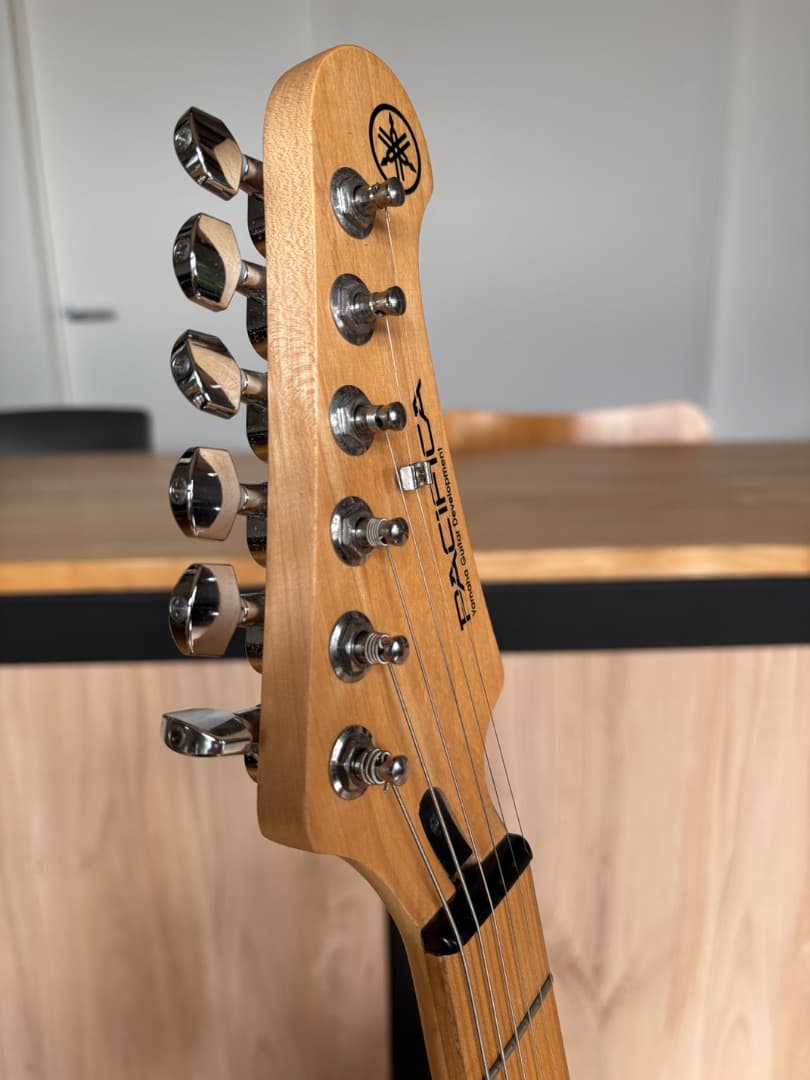 [ぺP商品] YAMAHA PACIFICA 112VMX