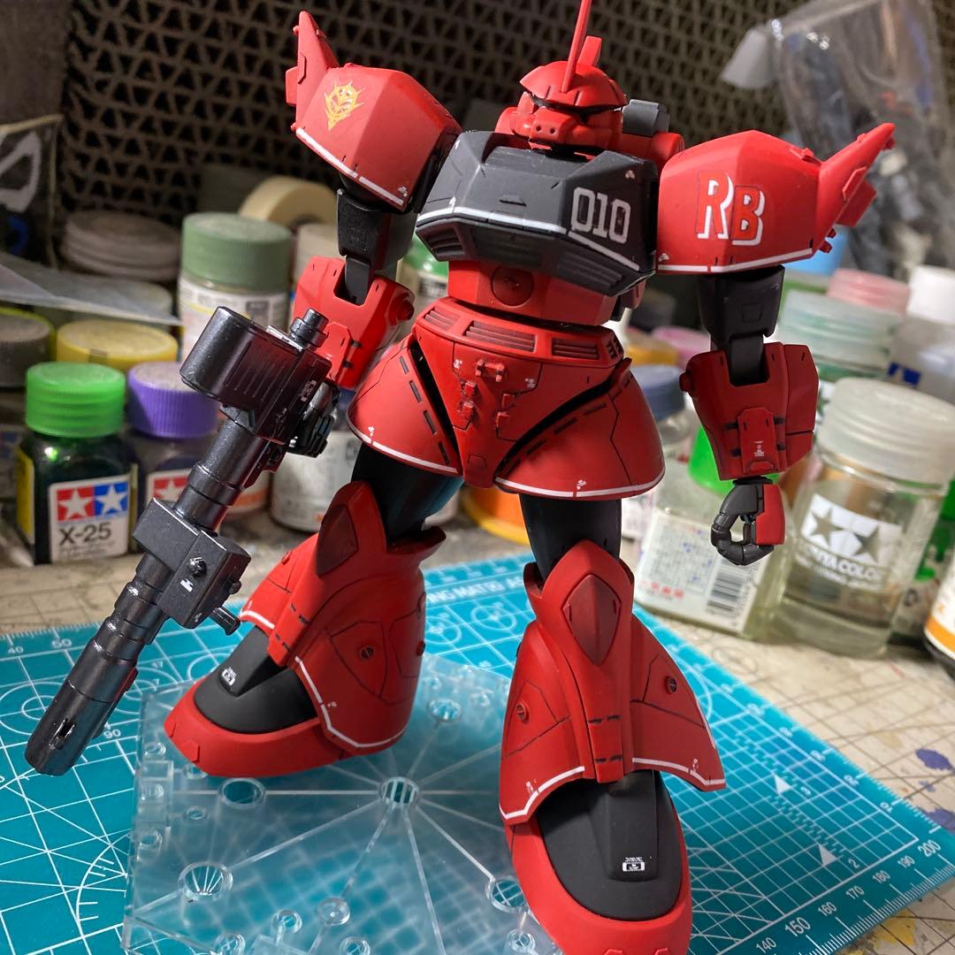 完成品　HGUC ジョニーライデン専用ゲルググ　真紅の稲妻
