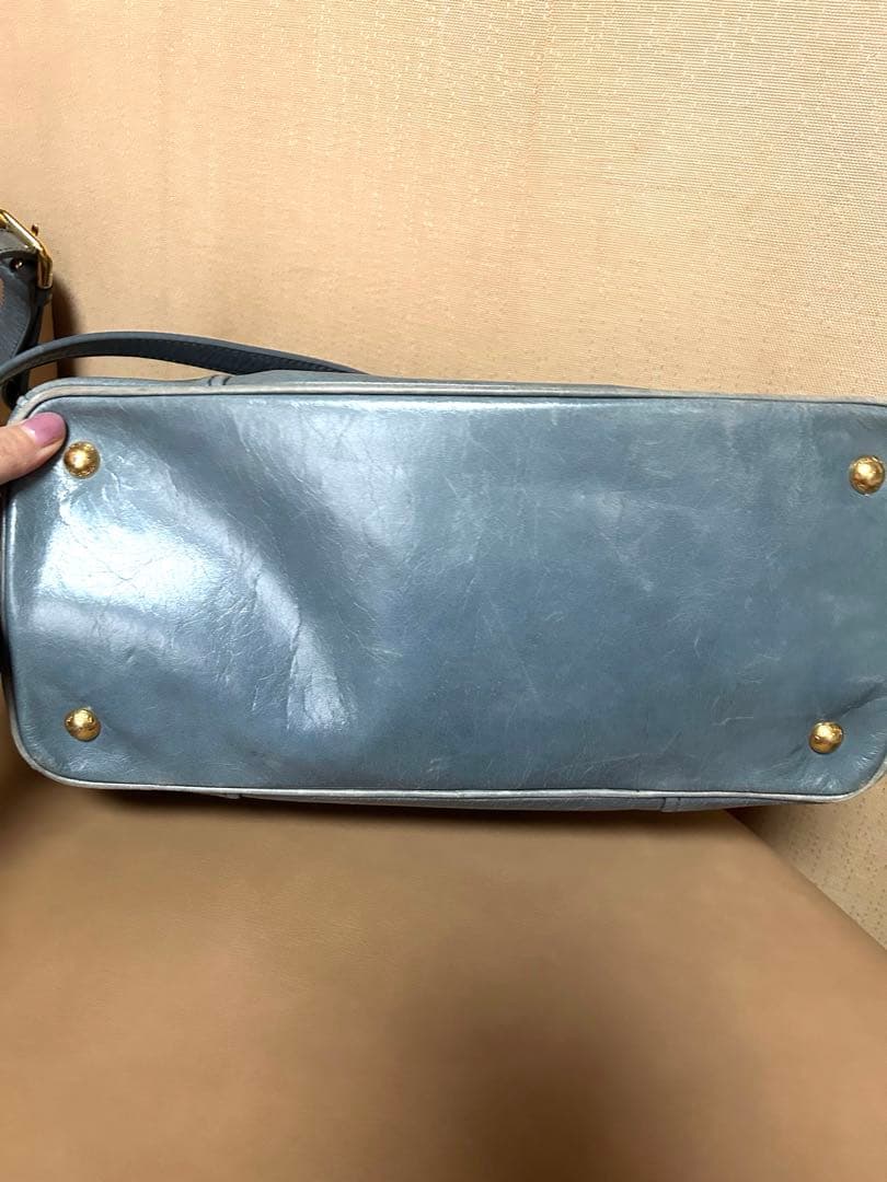 最終値下げ！！PRADA ブルーグレー レザーバッグ