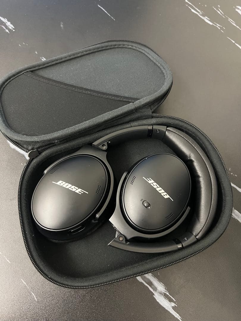 Bose ワイヤレスヘッドホン ブラック 収納ケース付き