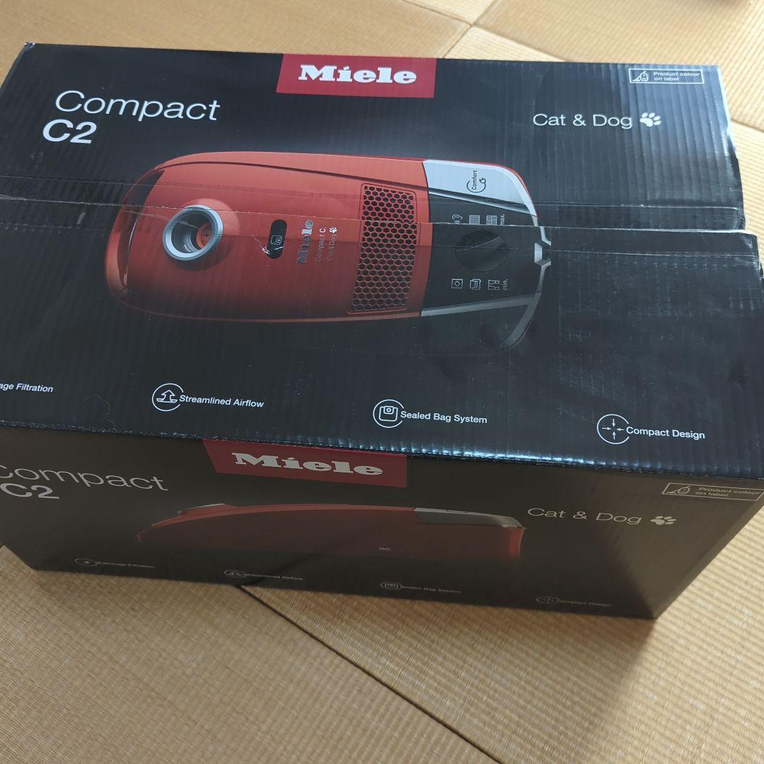 Miele Compact C2 Cat＆Dog 赤色掃除機 吸引力調整付き
